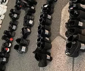 《Live House禁穿厚底鞋》日本網友批評長得矮就沒人權？其實是有安全上的考量