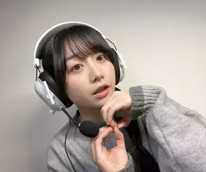 《沉默之丘F》闔家歡直播熱潮開啟「飯島優花」成為最快全破的演員，飾演雛子父親的「深水寬太」演員「真砂豪」也加入直播行列