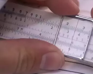 《這是什麼東西》日本工廠發現一條奇怪的板子 計算機普及之前都靠這個來算數