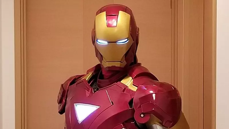 2025成人式 推主表示今年我女兒打算穿鋼鐵人套裝去參加 2025成人式 推主表示今年我女兒打算穿鋼鐵人套裝去參加