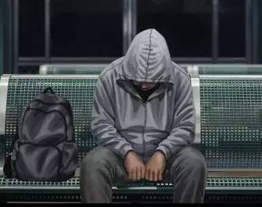 網友在電車上貼心的舉動被婦人感謝 結果被告之了一個衝擊性的冷知識
