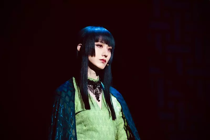 CLAMP的人氣漫畫作品《xxxHOLiC》舞台劇 這一齣劇所有的演員都是男生,包括小童星也是!? CLAMP的人氣漫畫作品《xxxHOLiC》舞台劇 這一齣劇所有的演員都是男生,包括小童星也是!?