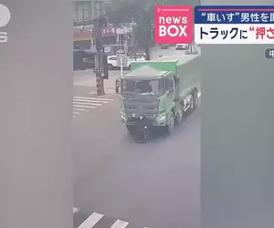 地獄梗新聞《被貨車推著跑的輪椅阿公》所幸這件事過程中並沒有任何輪椅遭到損壞擠壓