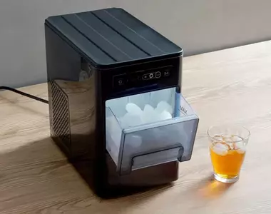 超小型桌上製冰機 只需六分鐘就能製冰超快速