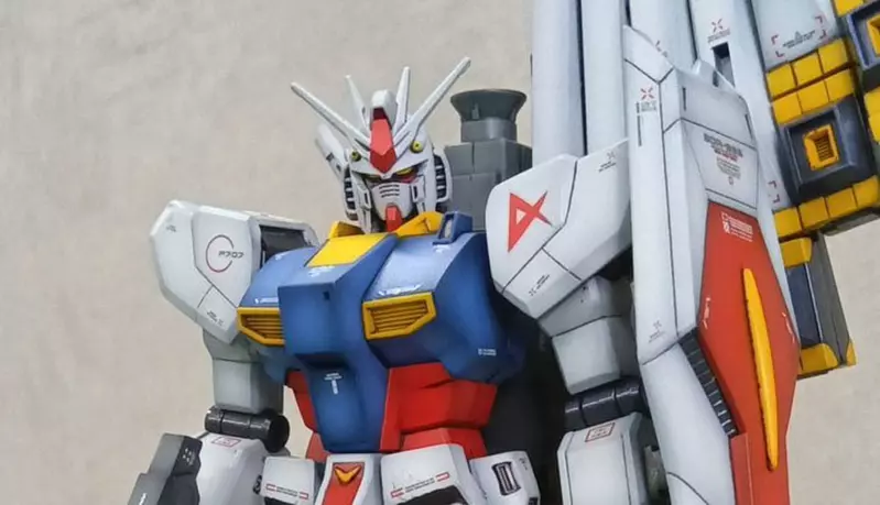 玩家將《逆襲的夏亞》中登場的Nu鋼彈塗裝成初鋼的配色,網友表示這顏色搭配有種回老家的安心感 玩家將《逆襲的夏亞》中登場的Nu鋼彈塗裝成初鋼的配色,網友表示這顏色搭配有種回老家的安心感