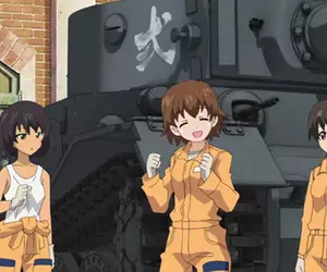 《喜歡工安標語的動漫迷》總覺得軍武動漫少了些什麼？如果加上這些文字更真實