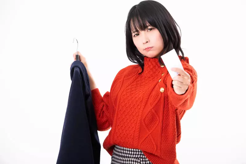 網友分享《出軌老公的特徵介紹》看似無懈可擊的另一伴最終還是...