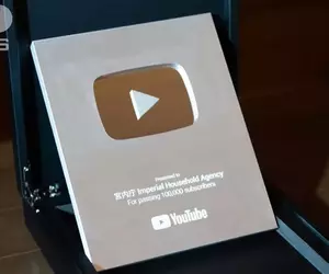 《日本天皇入手YouTube銀盾》網友敲碗開箱影片 三神器從此變成四神器？