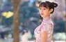劈瓦正妹《堀江聖夏》職業女主播身穿旗袍變身「真人版春麗」徒手劈開20片瓦磚敲猛❤