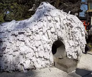 《安井金比羅宮傳說》日本超靈驗斬孽緣神社 網友分享許願失誤的可怕後果……