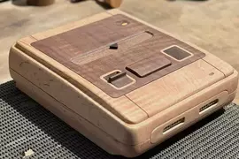 網友製作《木質超級任天堂主機外殼》這不是有點厲害而是超級厲害的水準惹 網友製作《木質超級任天堂主機外殼》這不是有點厲害而是超級厲害的水準惹