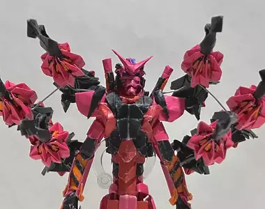 網友製作《GQuuuuuuX》以及《紅色鋼彈》的摺紙模型 突破極限的驚人手工技藝出現