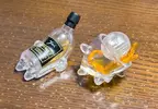 扭蛋商品《酒醉威士忌》酒瓶加上酒杯表現出了五種喝到不省人事的狀態，太搞笑了