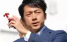 《小泉進次郎惡搞素材》助選姿勢超像假面騎士變身？日本網友掀起改圖大賽了
