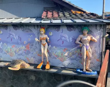 《長濱市有趣的家》寧靜住宅區赫然出現等身大人偶 幾年前還有炭治郎和禰豆子