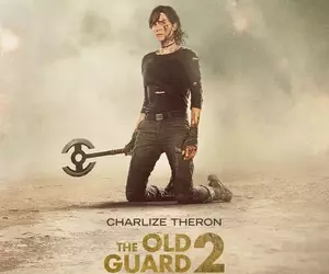 來顆爛番茄｜莎莉賽隆《不死軍團2（The Old Guard 2）》好評度80 %→26％到底發生了什麼事？