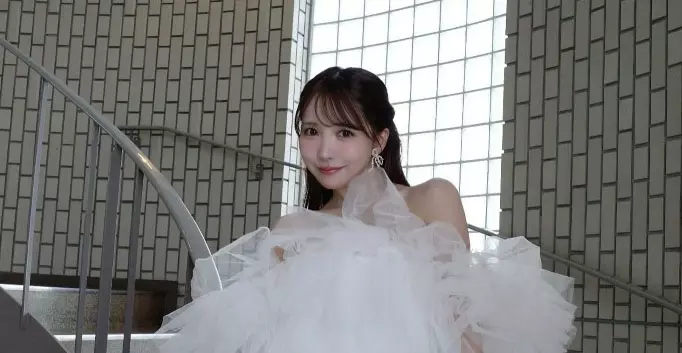 《三上悠亞炎上》網友想穿的禮服被前AV女優先穿了 怒批婚紗店怎麼可以借給這種人