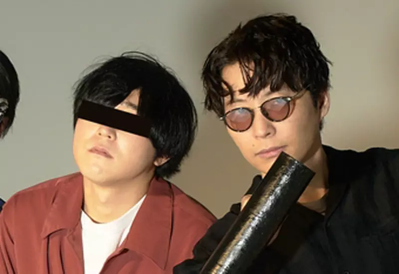 ARuFa替星野源新歌《Mad Hope》製作MV 運用上回跨年影片的卡BUG式拍法，營造出非常特別的轉場畫面感