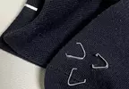 《襪子上的小銀夾》小時候會不會拿來當耳環？曾經這麼做的人出乎意料地有夠多