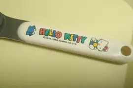《老家的餐具》日本網友回家看到超懷念 每個人家中至少都有一支動漫餐具? 《老家的餐具》日本網友回家看到超懷念 每個人家中至少都有一支動漫餐具?