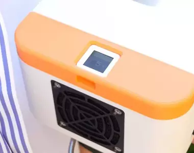 日網友發明《冰棒保存機》不管氣溫多高-10度的低溫也能好好保存你的冰棒不融化