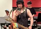 《生平第一次穿吊嘎》36歲的他超級不習慣 沒了袖子才體會到袖子的重要