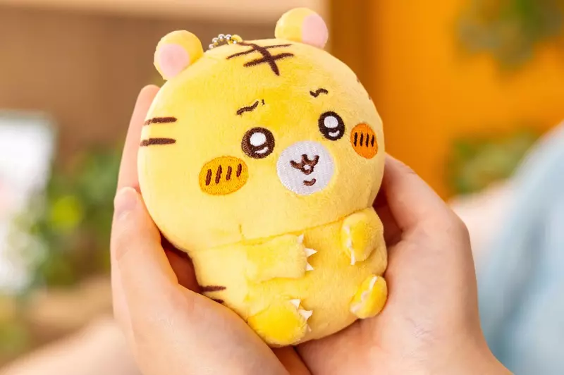 線上一番賞《吉伊卡哇作者原創小老虎》4種不同尺寸玩偶，最大還有60公分讓你抱到爽