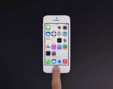《iPhone 5s》他們認為這台是顛峰之作 後來的iPhone就再也無法超越了