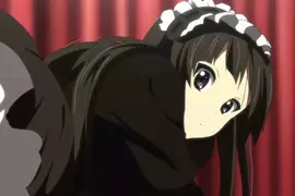 《K-ON!輕音部》澪在演唱會上跌倒露內褲 這一幕也算是「雜音」嗎? 《K-ON!輕音部》澪在演唱會上跌倒露內褲 這一幕也算是「雜音」嗎?