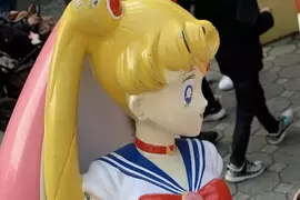 《美少女戰士搖搖車》30年前的模型師現身說法 紅到世界各地都能見到仿冒版 《美少女戰士搖搖車》30年前的模型師現身說法 紅到世界各地都能見到仿冒版
