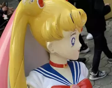 《美少女戰士搖搖車》30年前的模型師現身說法 紅到世界各地都能見到仿冒版