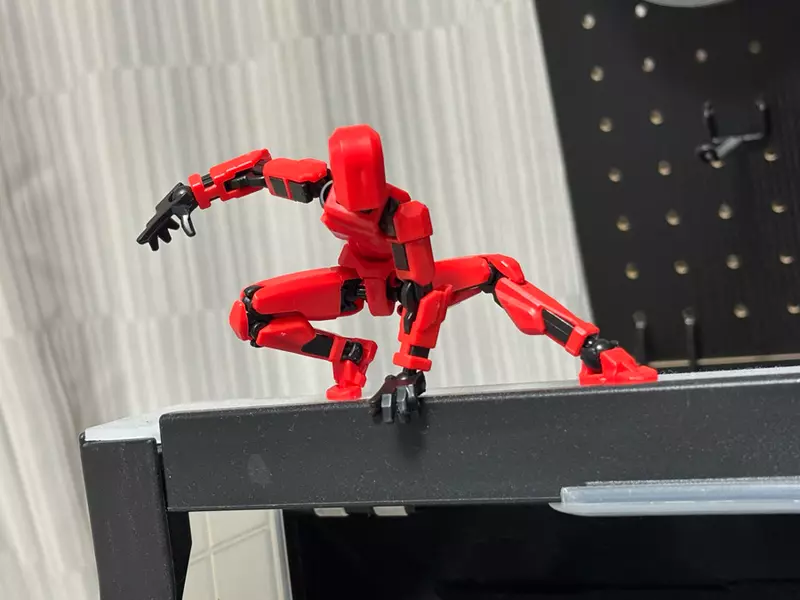 網友分享Seria優質百元小物 一款性價比超高的可動模型 網友分享Seria優質百元小物 一款性價比超高的可動模型