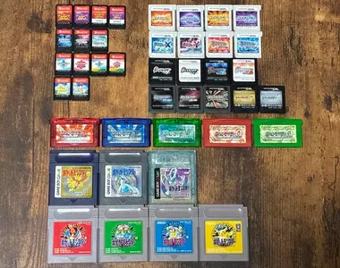 他號稱把《寶可夢》歷代遊戲全都玩遍了 其他玩家也不甘示弱跟著曬收藏