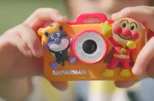 《麵包超人玩具相機》誰說拍照一定要砸大錢？日本攝影師靠它入選國際攝影獎