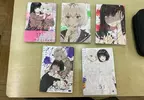 《性癖大公開》他借重口味百合漫畫給同學 對方歸還的時候竟然直接放桌上