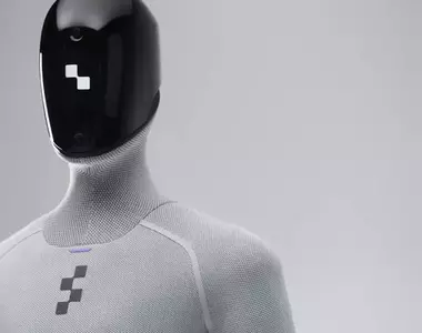 Figure AI推出第三代《Figure 03》不僅家事一手包甚至還可以跟你談心聊天的人形機器人