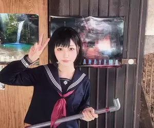 《沉默之丘f》coser不但打扮成深水雛子，而且還進行了一場聖地巡禮超還原