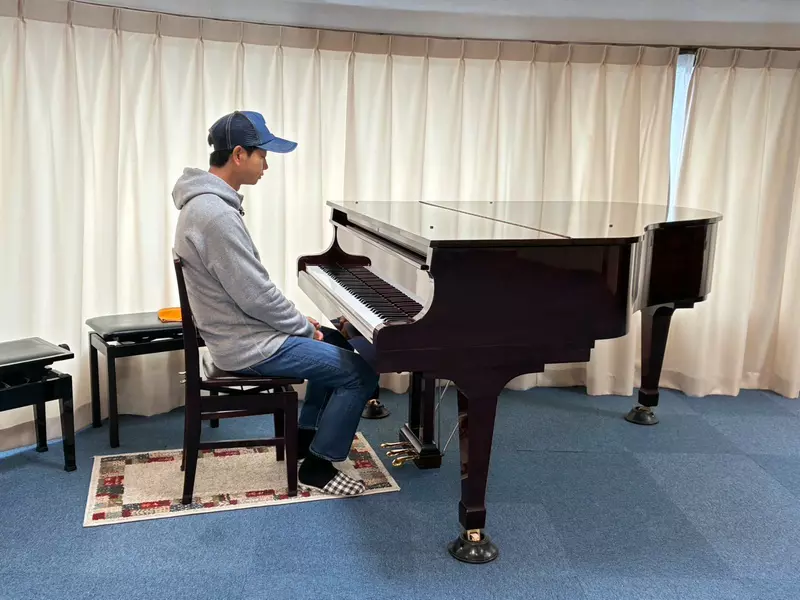 《什麼都不做的出租先生》演奏前衛樂曲4分33秒 挨批不尊重音樂炎上了 《什麼都不做的出租先生》演奏前衛樂曲4分33秒 挨批不尊重音樂炎上了