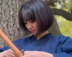 全日本最可愛的劍道少女《佐藤あかり》穿道服的模樣很帥，但網友覺得便服模樣似乎更勝一籌