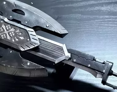 玩家手做「魔物獵人」充能斧變形武器 真的可以像遊戲那樣變形成劍模式以及斧模式兩種類型