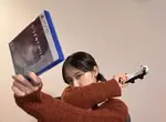 《沉默之丘f》飾演深水雛子的加藤小夏開直播玩遊戲,直播沒帶著鐵管壯膽...要確耶? 《沉默之丘f》飾演深水雛子的加藤小夏開直播玩遊戲,直播沒帶著鐵管壯膽...要確耶?