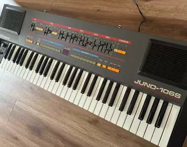 《驚人二手商品》日本網友購入故障中古電子琴 拆開來發現驚人的BUG……