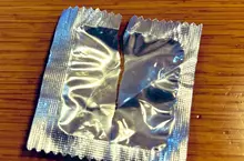 《萬聖節的誤會》小５女兒的口袋冒出這個東西 不知道有多少日本爸媽嚇壞了