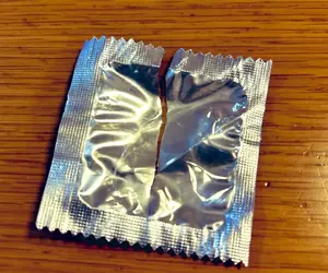 《萬聖節的誤會》小５女兒的口袋冒出這個東西 不知道有多少日本爸媽嚇壞了