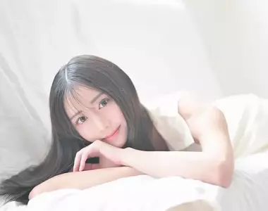 九頭身寫真女郎《齋藤恭代》網友表示:注意力完全被她吸引，某種意義上比K-1選手還厲害(大心)