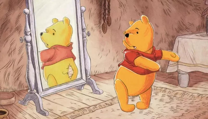 《裸露下半身的變態》辯稱是在模仿動畫角色 網友們好奇究竟是在COSPLAY哪一位？