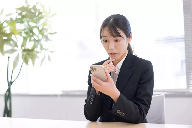 解決手機成癮的簡單方法 如果你一天會花10小時在這上面或許可以參考一下