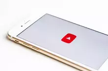 現代人對於不可強制跳過的廣告非常討厭 看片看到一半直接插入2分鐘廣告超破壞觀感體驗