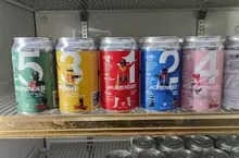 酒行老闆抱怨《員工亂擺商品順序》反被網友吐槽什麼都不懂