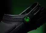 《XboxＸCrocs》合作推出一款手把感超強的全黑 Clog 鞋鞋